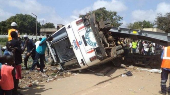 Accident Mortel Louga Plusieurs Morts Enregistr S Notre Continent