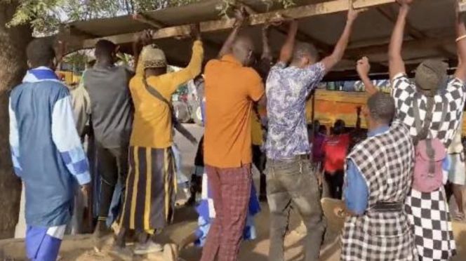 Bagarre Entre Baye Fall Et Habitants Touba Sous Le Choc Notre Continent